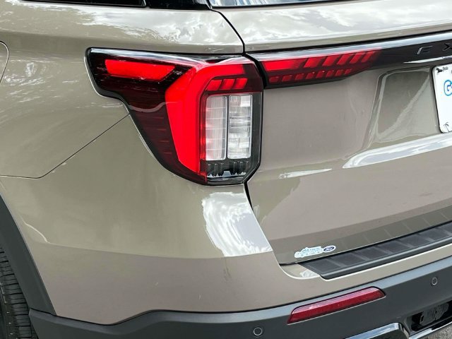 New 2026 Ford Explorer ST-Line RWD image 10