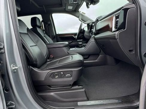 Used 2024 GMC Sierra 1500 Denali w/ Denali Reserve Package image 12