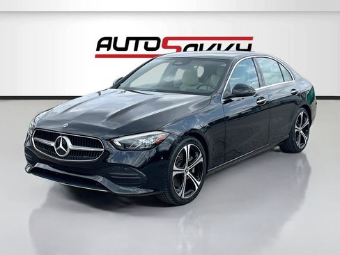 Used 2022 Mercedes-Benz C 300 Sedan image 3