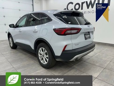 Certified 2025 Ford Escape Active image 4