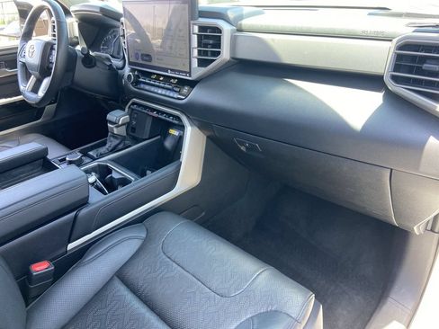 Used 2023 Toyota Tundra Limited AWD/4WD image 23