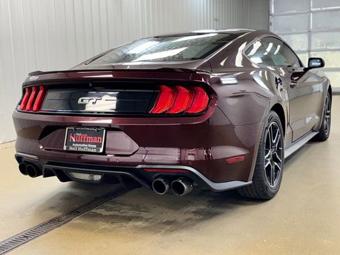 Used 2018 Ford Mustang GT RWD image 6