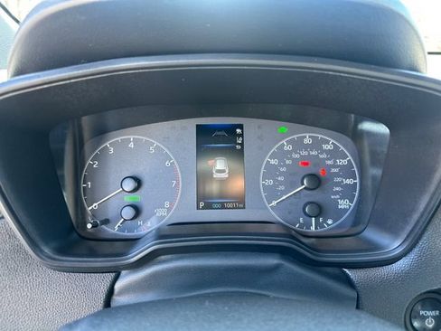 Used 2024 Toyota Corolla Cross AWD Hybrid image 36
