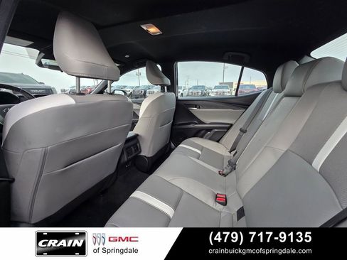 Used 2025 Toyota Camry SE FWD image 26