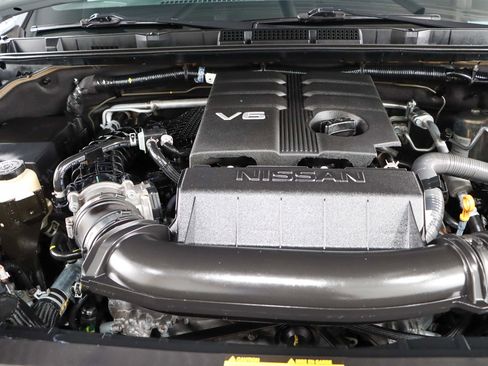 Used 2023 Nissan Frontier PRO-4X w/ Pro Convenience Package AWD/4WD image 31