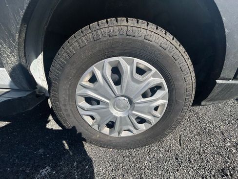 Used 2024 Ford Transit 250 Low Roof w/ Exterior Upgrade Package image 15