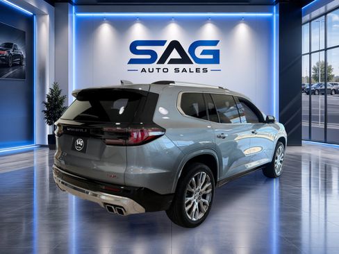 Used 2024 GMC Acadia Denali w/ Super Cruise Package FWD image 2