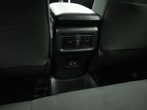 Used 2024 Toyota RAV4 XLE w/ Convenience Package FWD image 18