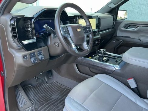 Used 2023 Chevrolet Silverado 1500 LTZ image 17