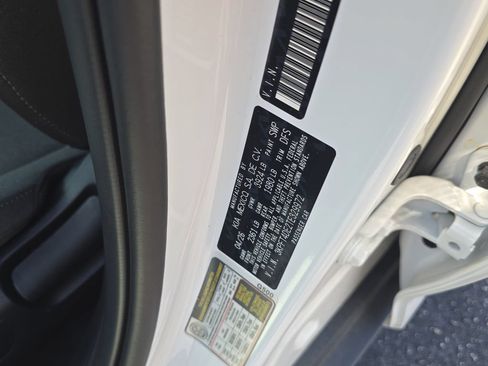 New 2026 Kia K4 FWD image 31