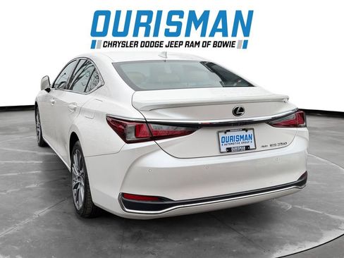 Used 2021 Lexus ES 250 w/ Premium Package image 4