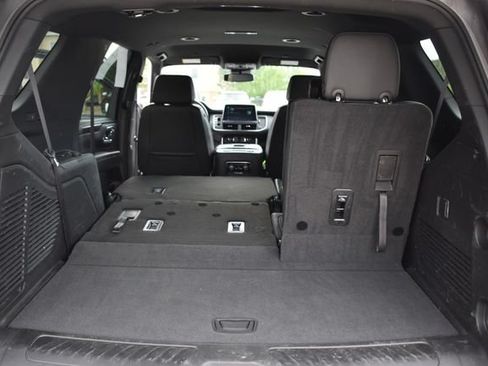 Used 2023 Chevrolet Tahoe LT AWD/4WD image 23