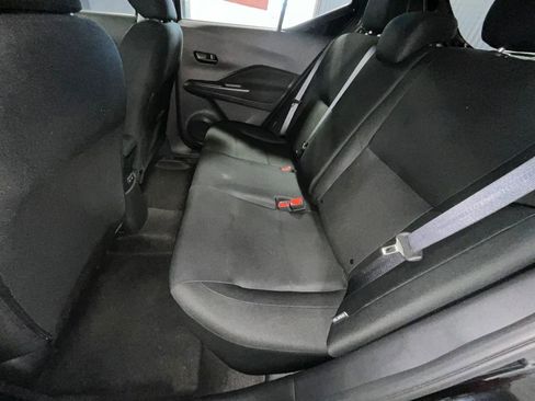 Certified 2025 Nissan Kicks Play S image 27