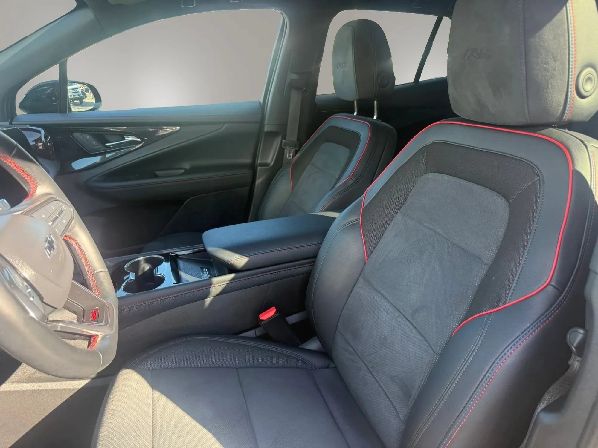 Used 2024 Chevrolet Blazer EV RS AWD/4WD image 19