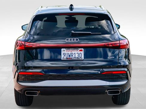 Certified 2025 Audi Q5 Premium w/ Convenience Package AWD/4WD image 7