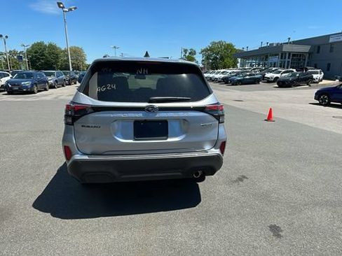 New 2026 Subaru Forester Touring AWD/4WD image 6