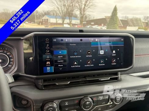 Used 2026 Jeep Wrangler Unlimited Rubicon AWD/4WD image 19