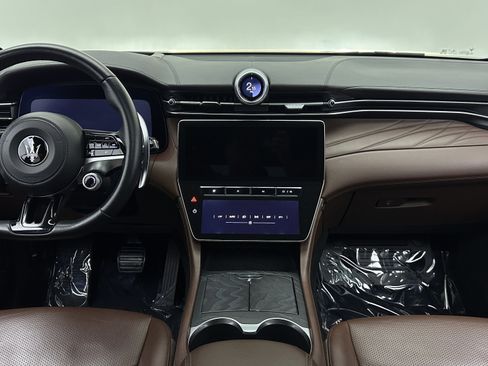 Used 2023 Maserati Grecale GT AWD/4WD image 32