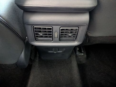 Used 2025 Toyota RAV4 LE image 27