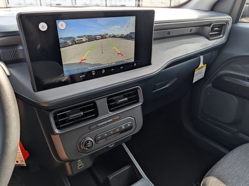 New 2026 Ford Maverick XL FWD image 30