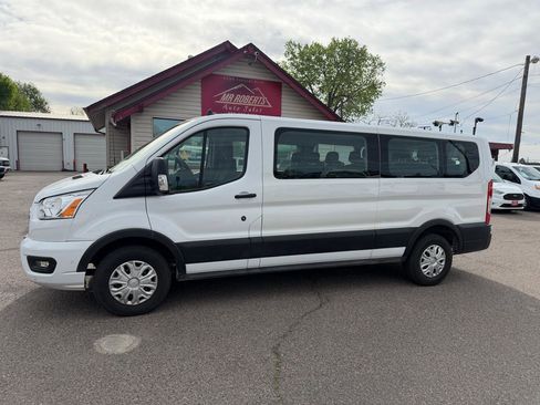 Used 2022 Ford Transit 350 XLT RWD image 2