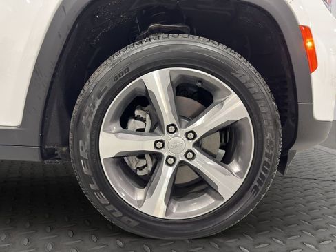 New 2024 Jeep Grand Cherokee Limited 4xe image 16