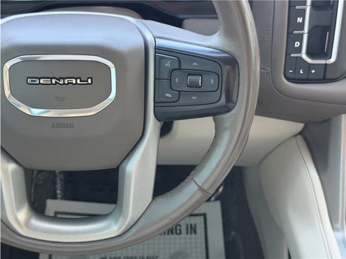 Used 2021 GMC Yukon Denali w/ Denali Premium Package AWD/4WD image 49