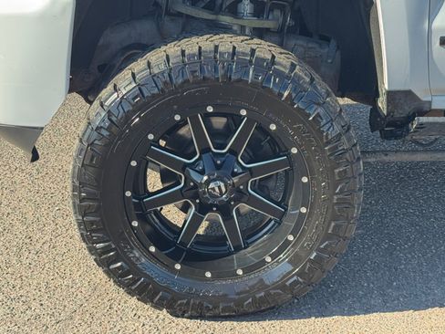 Used 2018 Chevrolet Silverado 3500 LTZ image 11