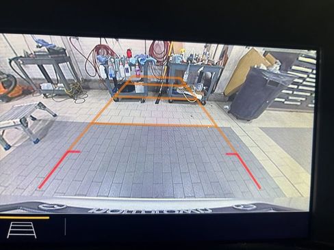 Used 2020 GMC Terrain SLT w/ Preferred Package image 16