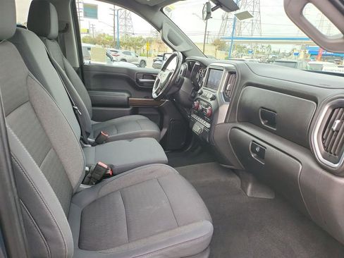 Certified 2019 Chevrolet Silverado 1500 LT w/ All-Star Edition image 19