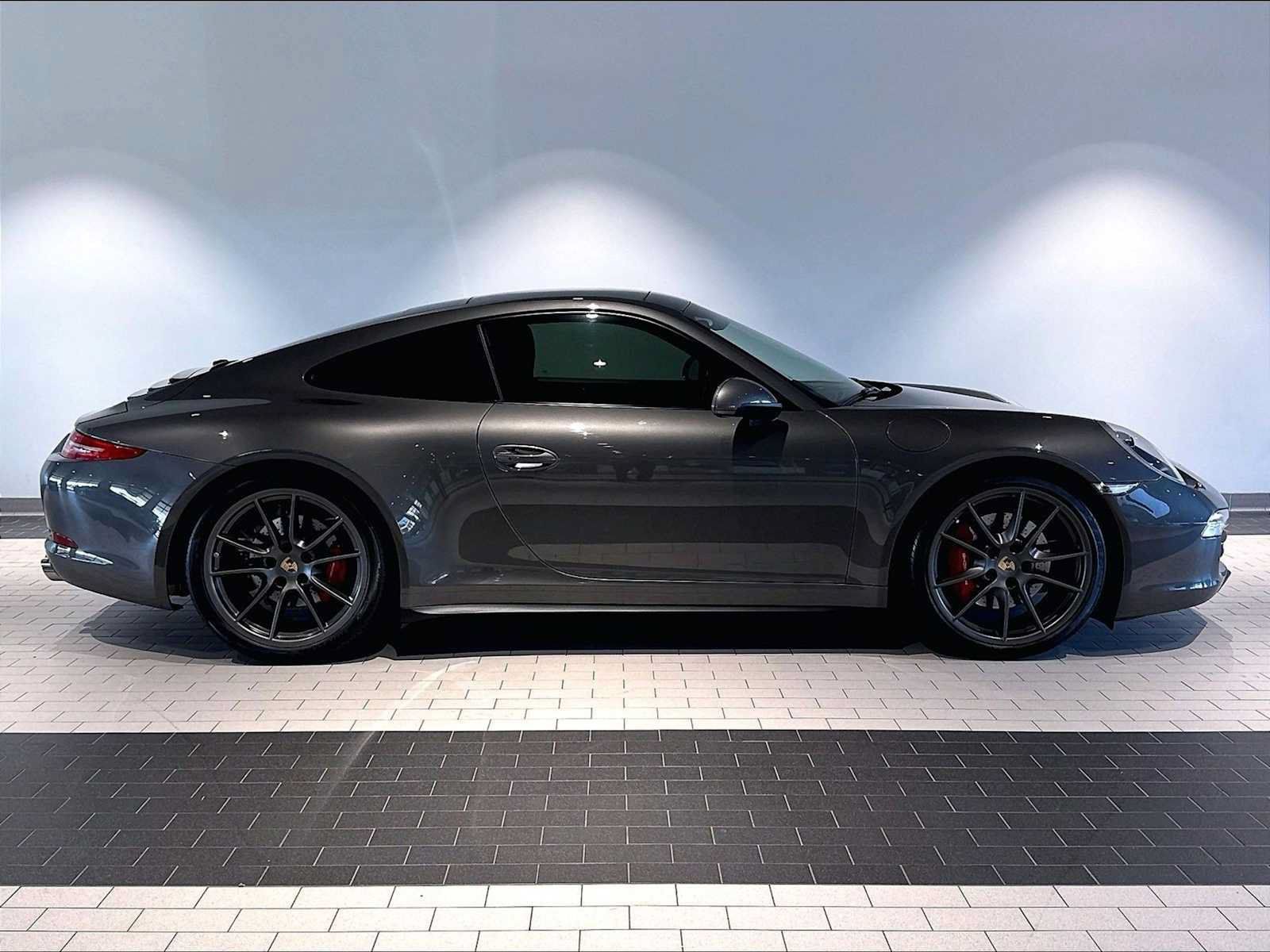 Used 2014 Porsche 911 Carrera 4S AWD/4WD image 11