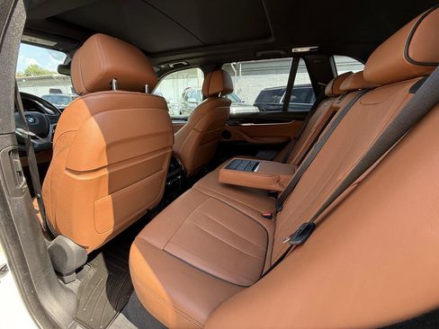 Used 2018 BMW X5 xDrive40e AWD/4WD image 25