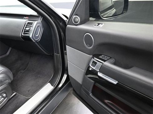 Used 2021 Land Rover Range Rover Sport SVR image 24