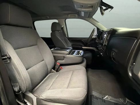 Used 2018 Chevrolet Silverado 1500 LT w/ All Star Edition AWD/4WD image 21