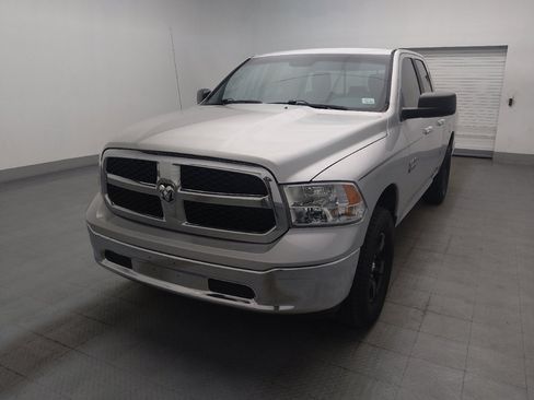 Used 2017 RAM 1500 Classic SLT RWD image 15