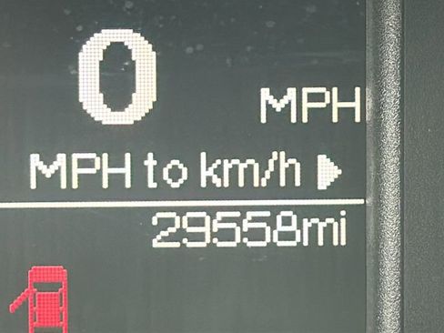 Used 2024 RAM 1500 Classic SLT image 22