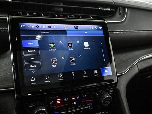 Used 2023 Jeep Grand Cherokee Overland image 15