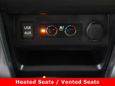 Used 2016 Toyota 4Runner Limited image 21