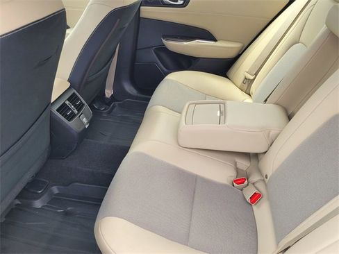 Used 2019 Honda Clarity Base image 12