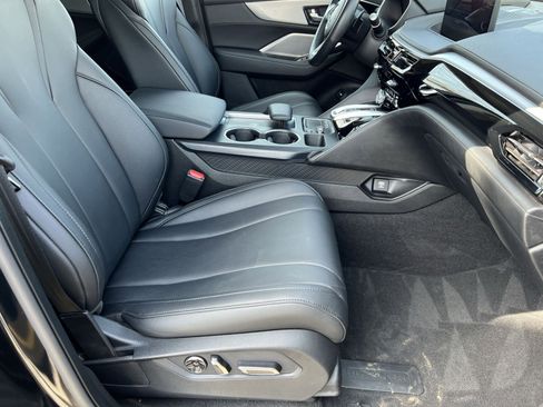 Used 2023 Acura MDX SH-AWD image 26