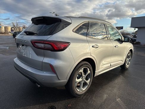 Used 2024 Ford Escape ST-Line w/ Tech Pack #1 image 7