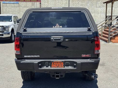 Used 2014 GMC Sierra 2500 Denali AWD/4WD image 6