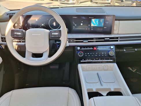 New 2025 Hyundai Santa Fe Calligraphy image 16