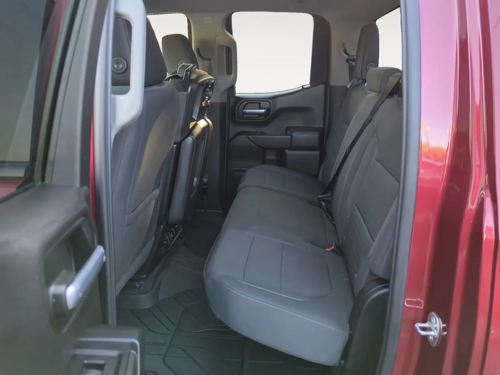 Used 2020 Chevrolet Silverado 1500 LT w/ All-Star Edition AWD/4WD image 14