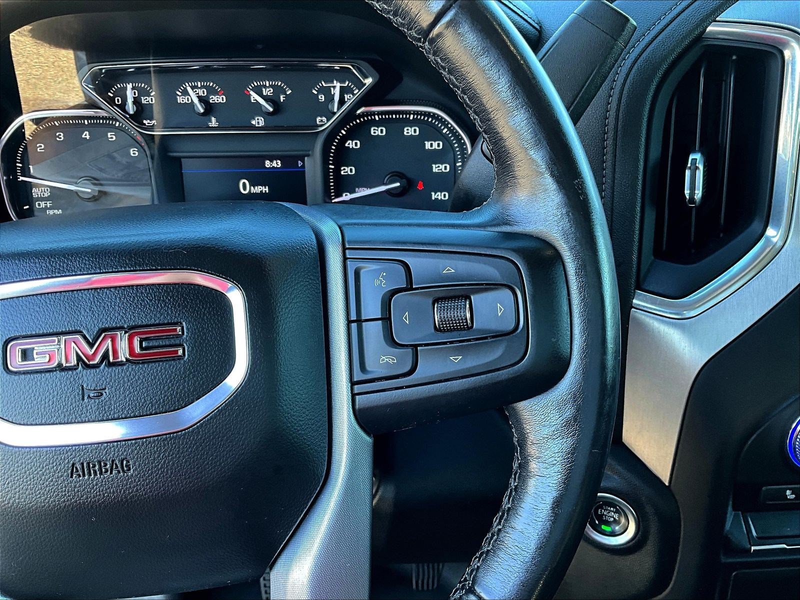 Used 2021 GMC Sierra 1500 SLE w/ X31 Off-Road Package AWD/4WD image 12