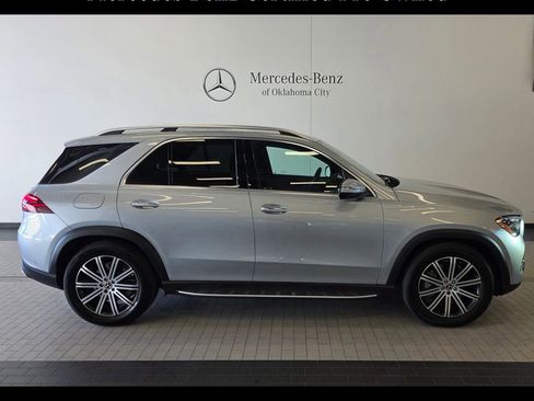 Certified 2025 Mercedes-Benz GLE 450 4MATIC image 5