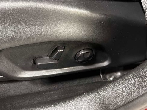 Used 2018 Jeep Compass Latitude w/ Popular Equipment Group AWD/4WD image 14
