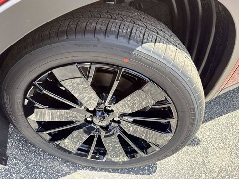New 2026 Mitsubishi Outlander LE FWD image 10