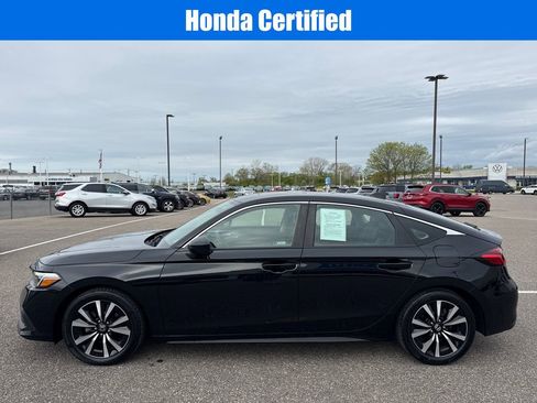 Certified 2024 Honda Civic EX-L image 5