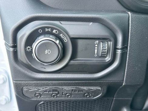 New 2026 Jeep Wrangler Unlimited Sahara w/ Safety Group AWD/4WD image 22